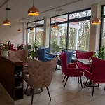 Reichels Parkhotel 호텔