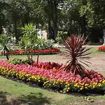 Reichels Parkhotel فندق