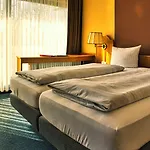 Reichels Parkhotel فندق باد فيندشايم