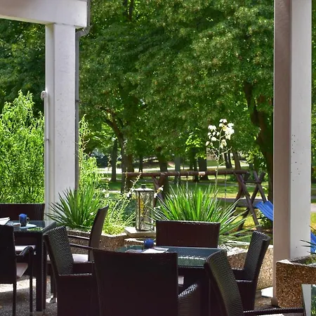 Reichels Parkhotel Отель Бад-Виндсхайм
