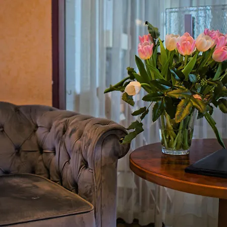 Reichels Parkhotel Ξενοδοχείο 3*