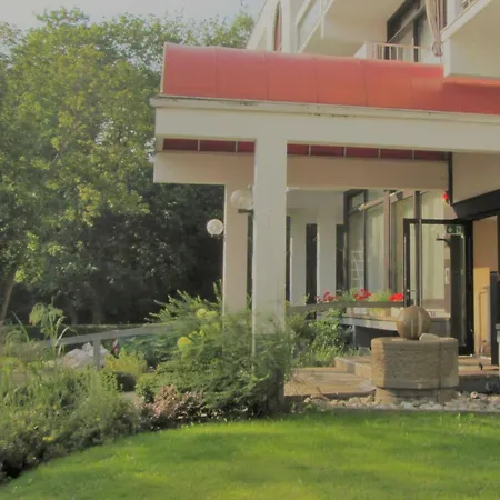 Reichels Parkhotel Отель Бад-Виндсхайм