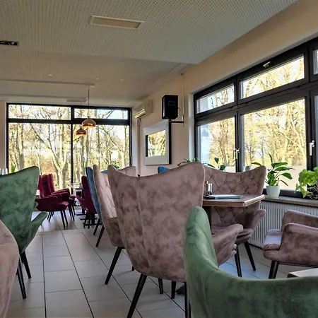Reichels Parkhotel Hotell 3*