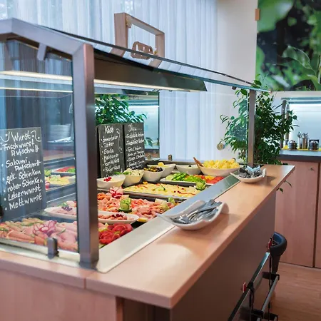 Reichels Parkhotel 3*